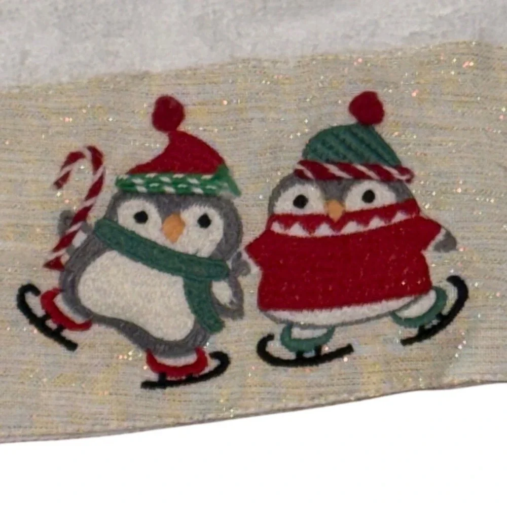 Glitz & Glimmer Christmas Penguin Ice Skating Hand Towels Set of 2 White Gold